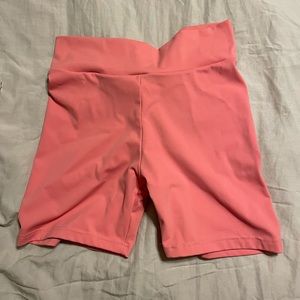 Shorts size M